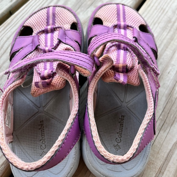 Little girls Columbia brand active sandals